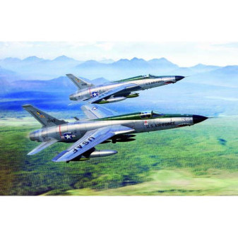 Trumpeter 81617 F-105DThunderchief 1:72